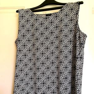 Sleeveless Geometric Talbots 1X Shirt